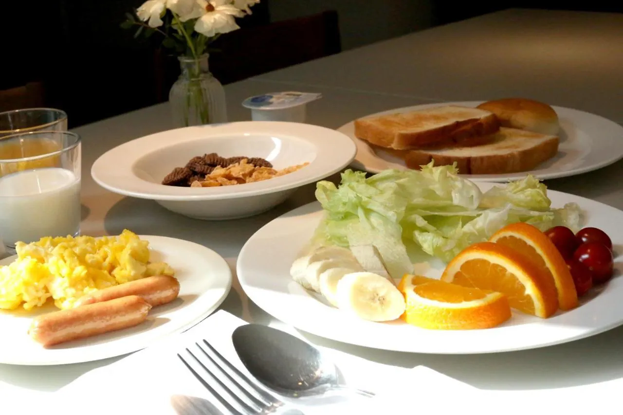 Hotel Prince Seul 3*,