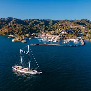 The Bannister & Yacht Club By Mint Отель