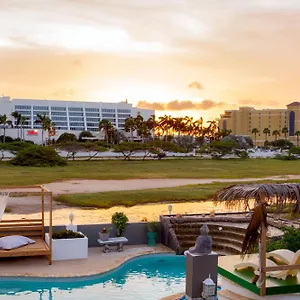modern-hotel-aruba.comcaribbean.com/