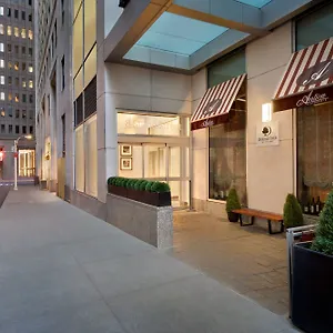 酒店 纽约市中心希尔顿逸林酒店 ****