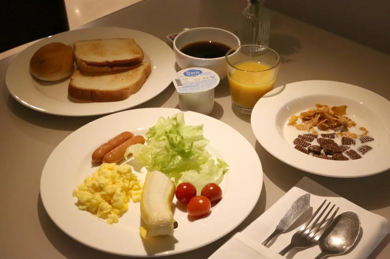 Hotel Prince Seoul 3*,  South Korea