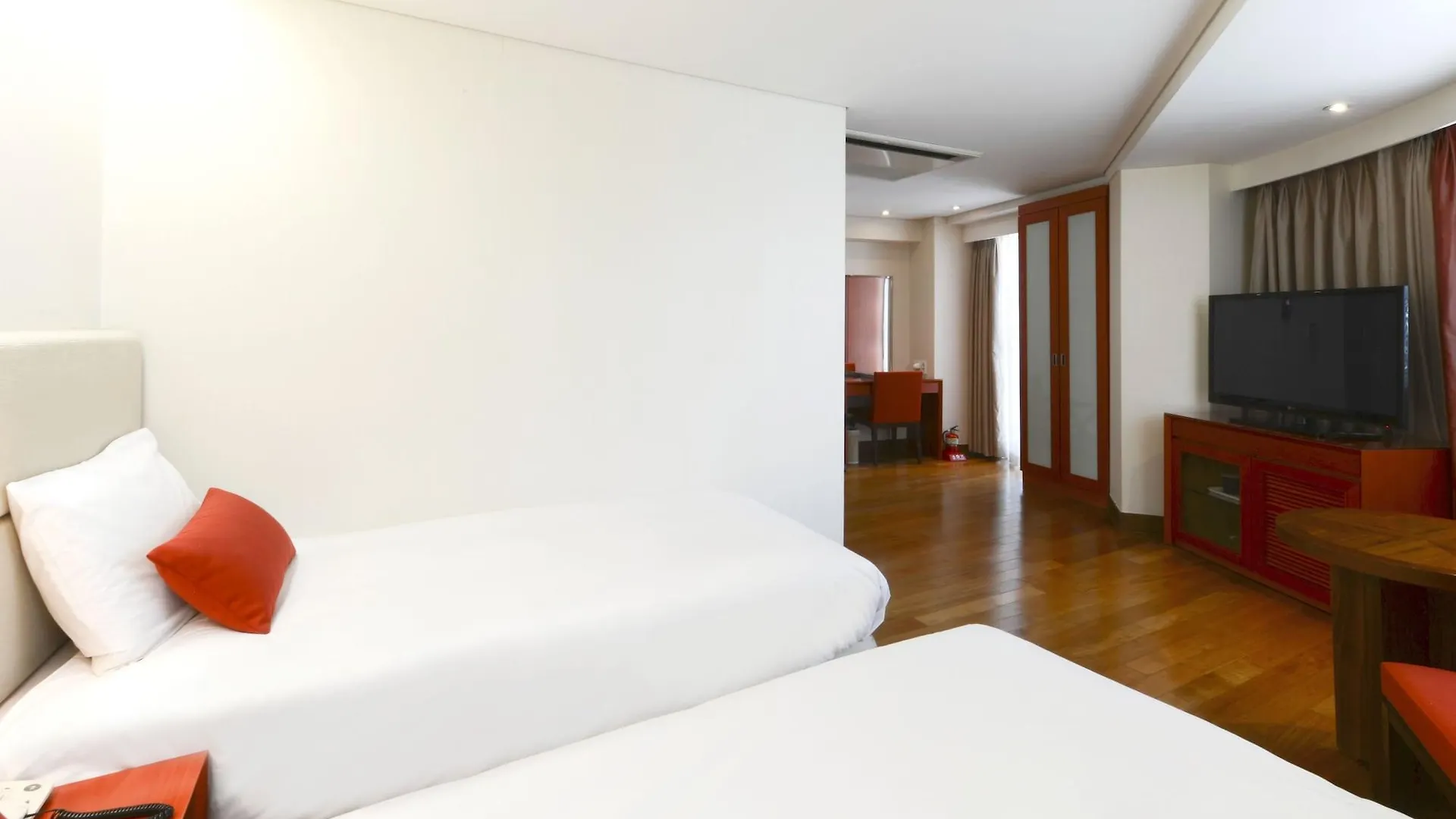Hotel Prince Seoul 3*,  South Korea