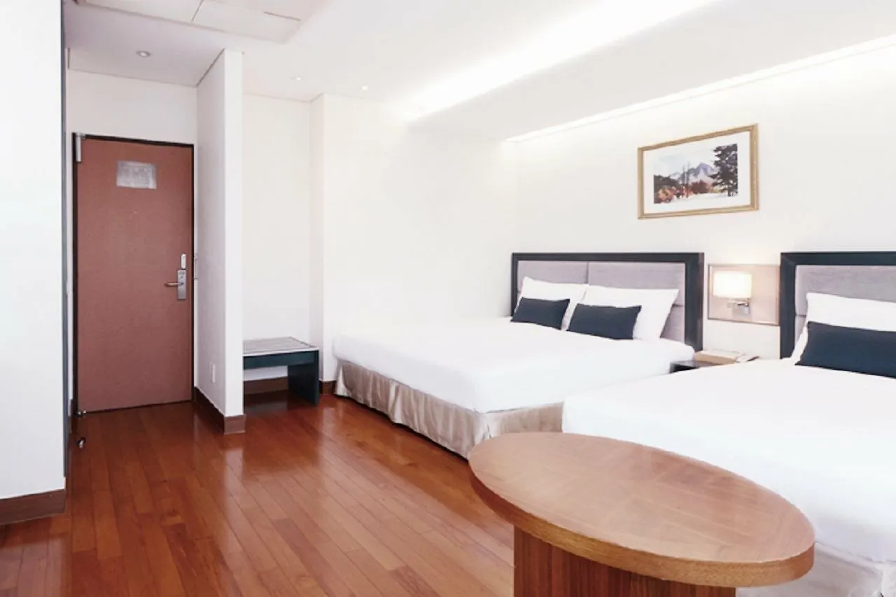 Hotel Prince Seoul 3*,  South Korea